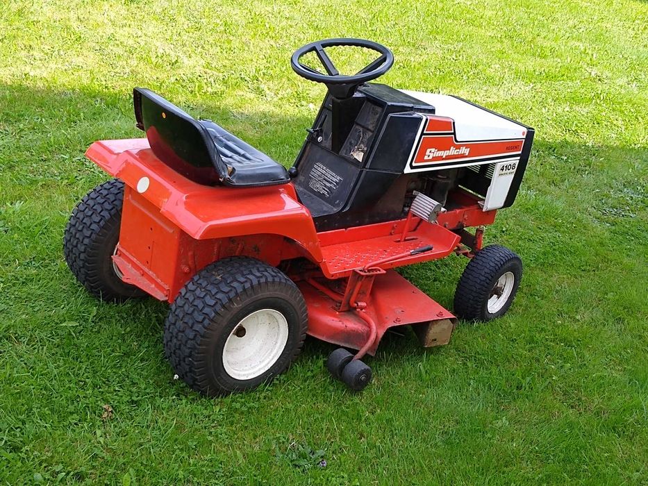 Kosiarka traktorek Simplicity 12 KM Briggs & Stratton Yard Man