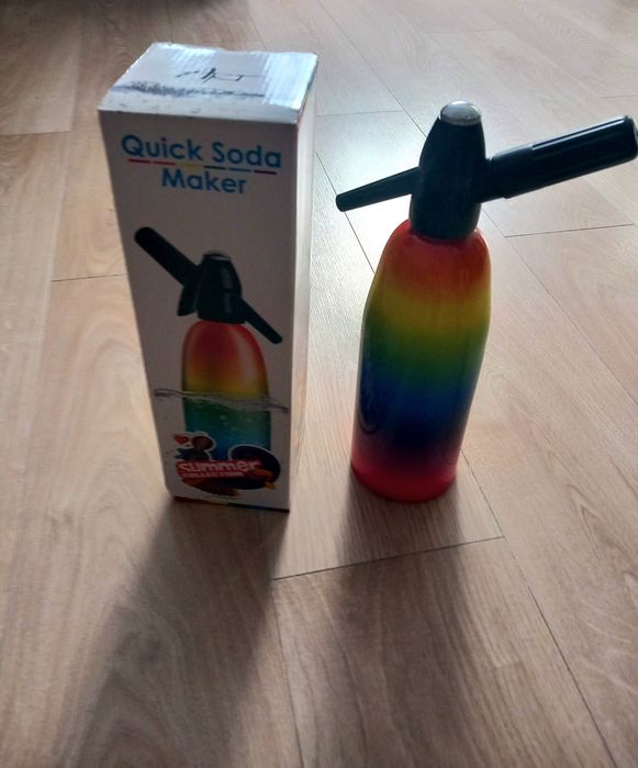 Syfon, saturator do wody gazowanej