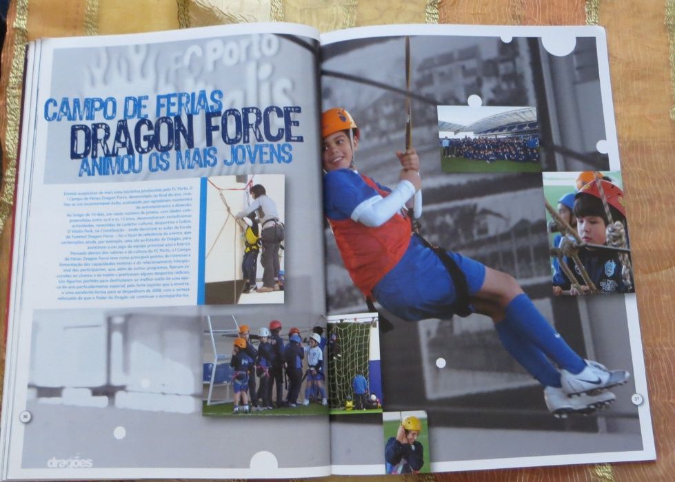 Revista Futebol Dragões Caixa Kevin "Big Sho Corrida e Atletismo