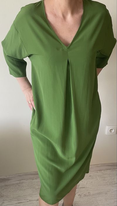 Zielona midi sukienka dekolt V serek rękaw 3/4 Monki rozmiar M 38