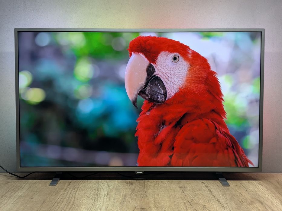 Philips 43PUS6703 4K Ultra HD ,SmartTV Ambilight XL ! 2019