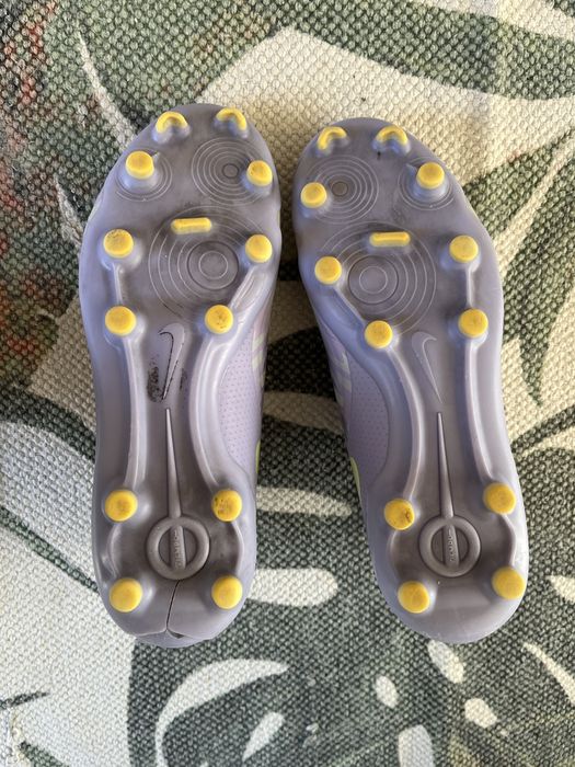 Nike Performance LEGEND 10 ACADEMY FG/MG NU1 r.36,5