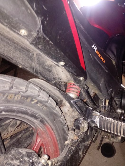 Продам ліфан jr200