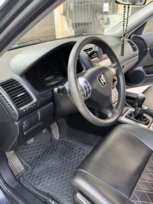 Продам автомобіль Honda Accord