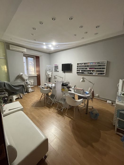 Продам студію манікюру, салон