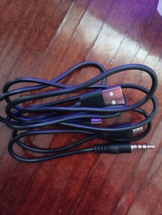 Продам мікрофон .