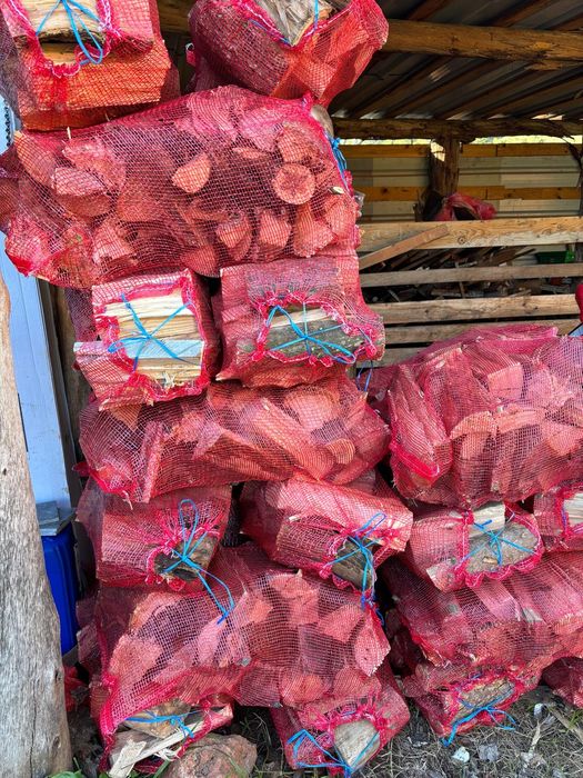 Lenha sacos 40kg  Ecologica Limpeza Mata