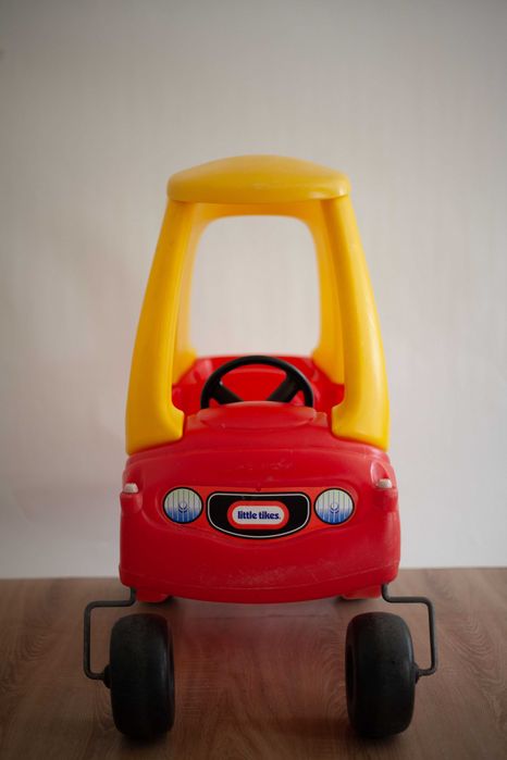 Cozy coupe- Carrinho para crianças