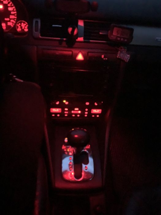 Продам Audi a6c5 Quattro