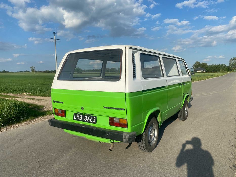 VW Transporter T3 1.6D 9 osób