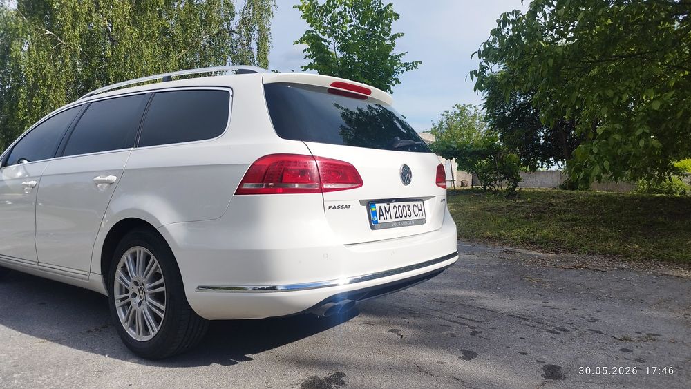 VW Passat B7 R-line