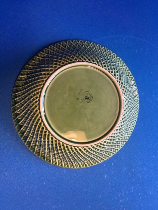 Taça de louça de Bordalo Pinheiro