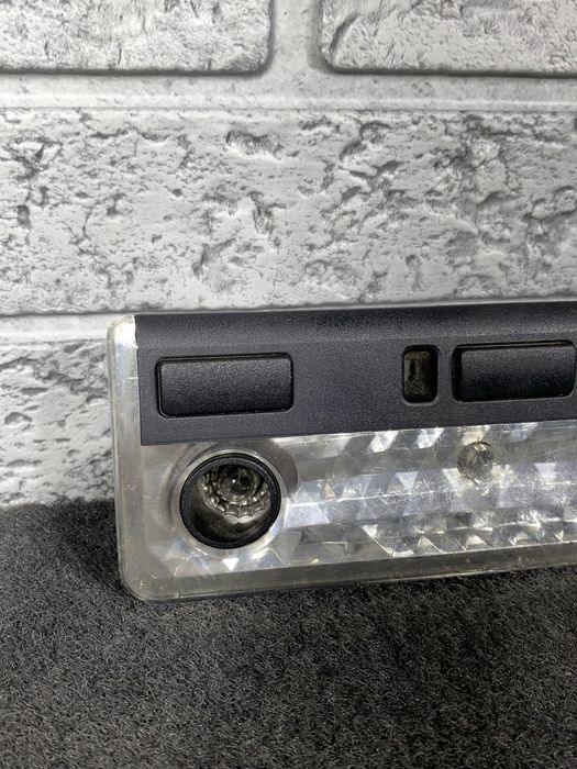 Плафон передній BMW E46 Код:1030