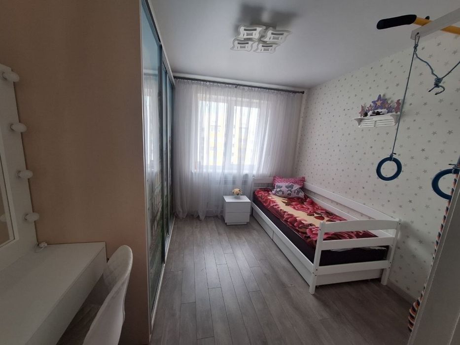 Сдам 2 ком  кв ЖК Миру метро ХТЗ