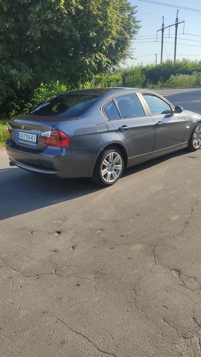 Продам БМВ Е90 2.0 Дизель