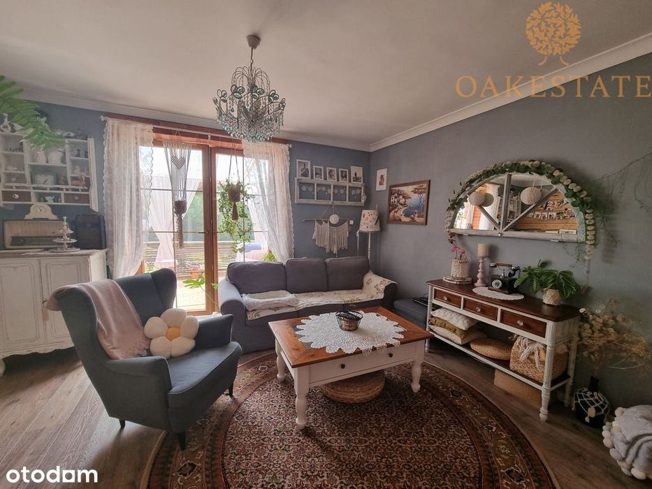 Przepiękny dom z dużym ogrodem Dalechowy