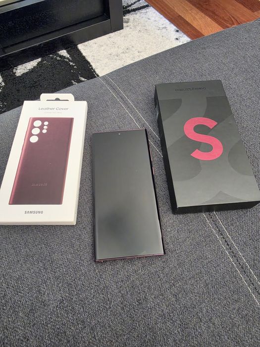 S22 Ultra 512gb + Case