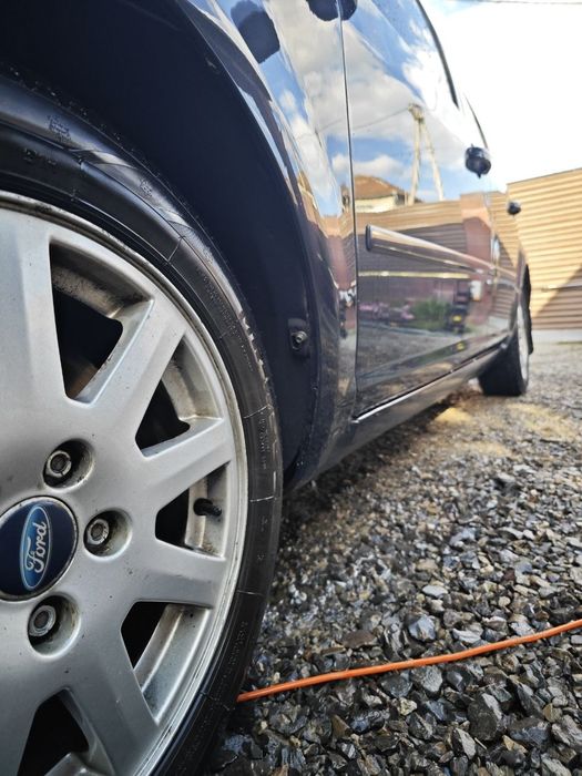 Продаю Ford C-max 2007