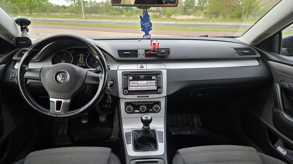 VW Passat CC 2.0 diesel; 2  kpl kół