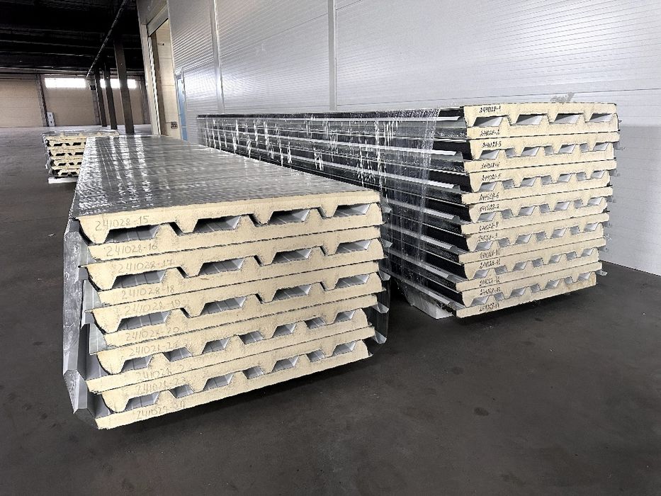 ЯКІСНІ дахові СП 50–200 мм, сендвіч панелі покрівля купити 2 сорт