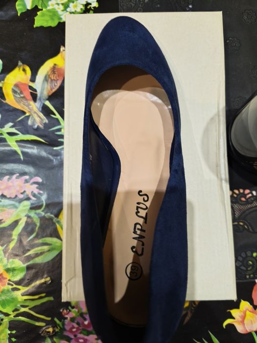 Buty damskie  65zł.