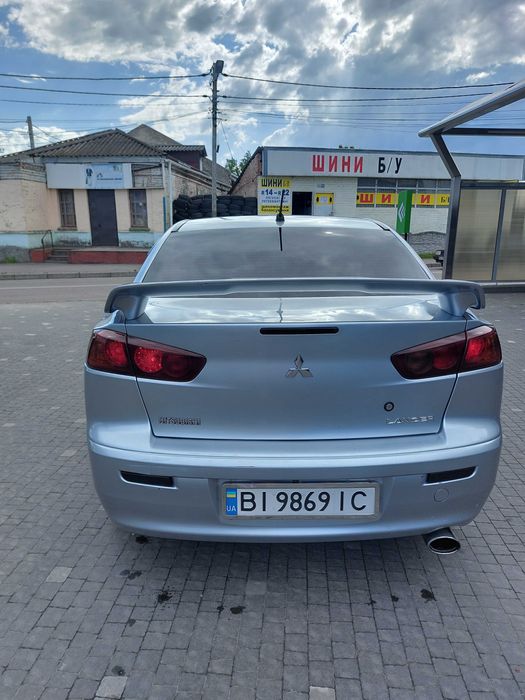 Продам власне авто Mitsubishi Lanser