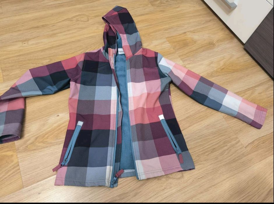 Дитячі куртка на флісі розмір 122, 128, 134