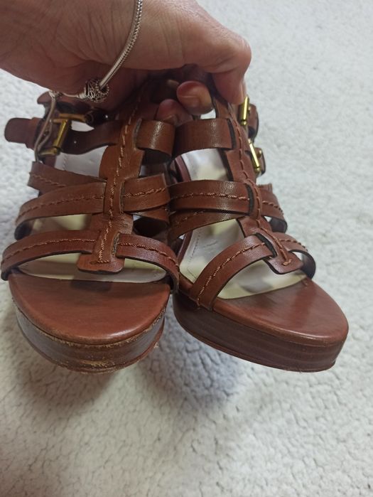 Sandały na klocku Coach