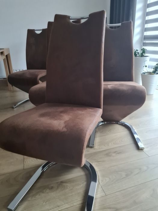 6 Krzeseł materiałowych