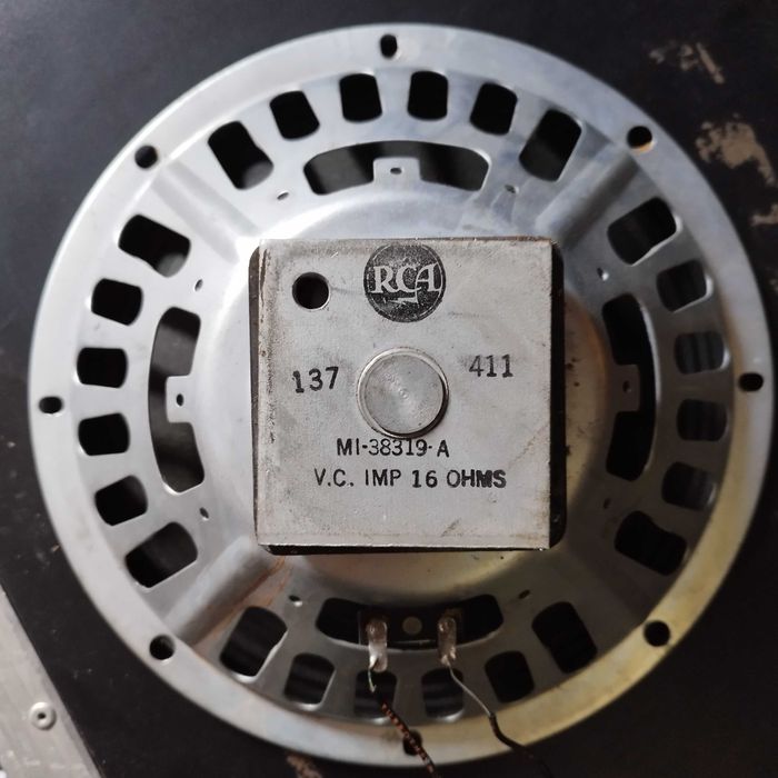 Altifalantes/colunas Grampian / RCA / Marshall / B&W / Celestion Rola