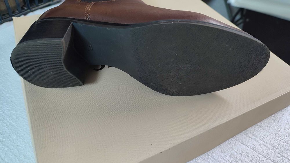 Sprzedam buty damskie 38