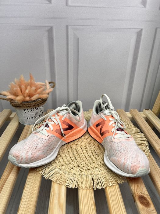 Кросівки  new balance