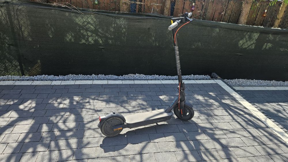 Hulajnoga elektryczna Xiaomi Electric Scooter 4 Pro (2nd Gen)