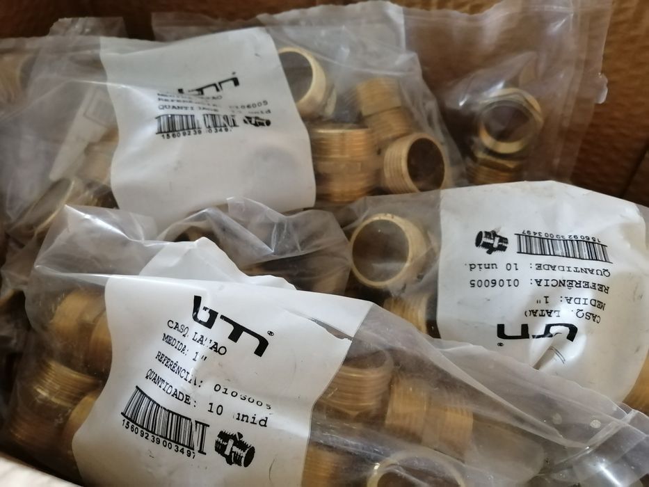 Casquilho Duplo de Latão 1"