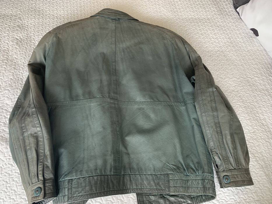 Blusao em pele vintage verde