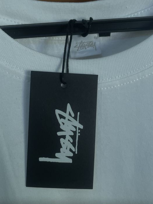 Thsirt Stussy Branca box logo