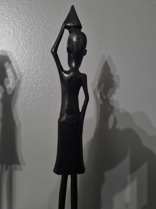 Estatuas de estilo africano