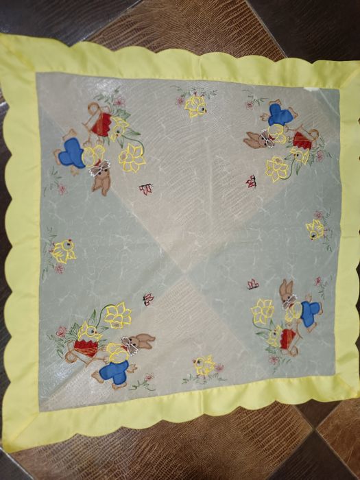 Вышитые салфетки