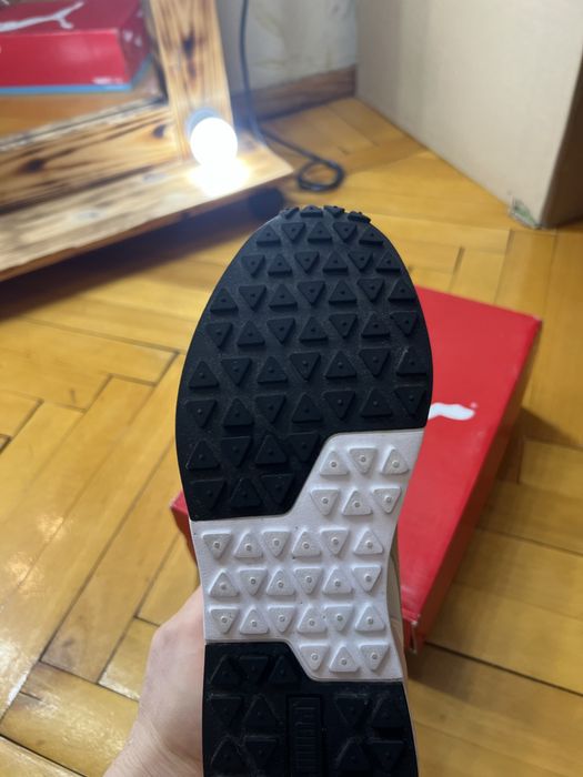 Продам сепер легкі кросівки Puma