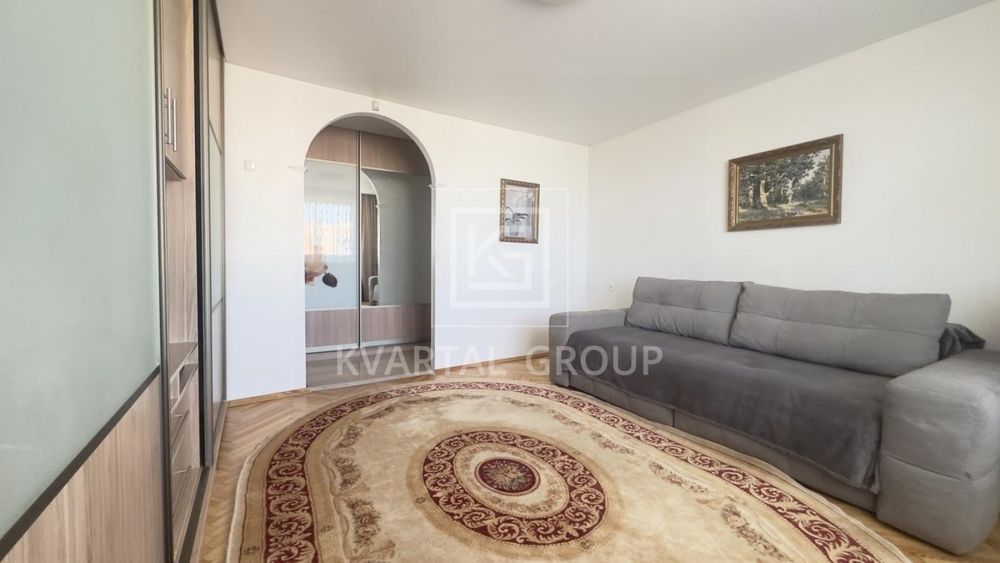 ПРОДАЖ З кімнатна квартира в центрі міста З ремонтом