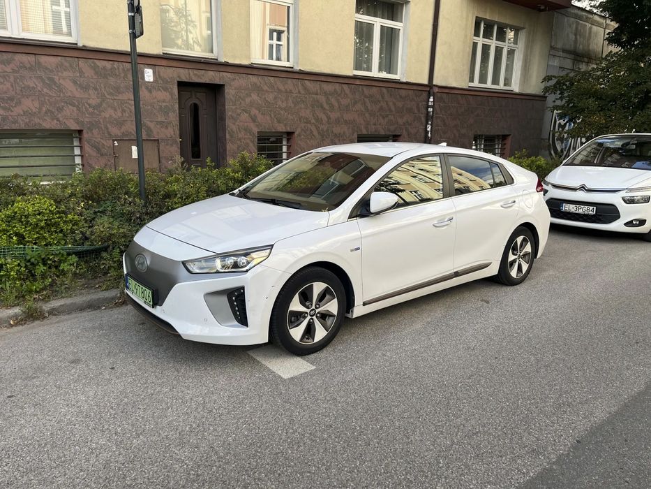 Hyundai Ioniq