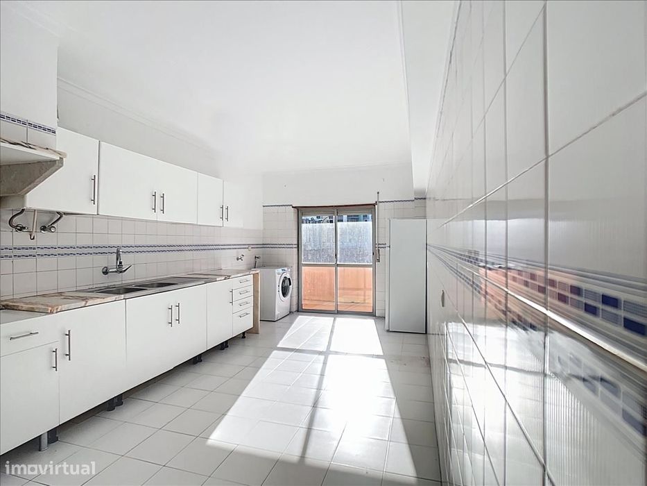 Apartamento em Sintra, Algueirão-Mem Martins — Algueirão-Mem Martins, Lisboa