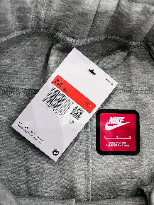 Шорты nike tech fleece новые