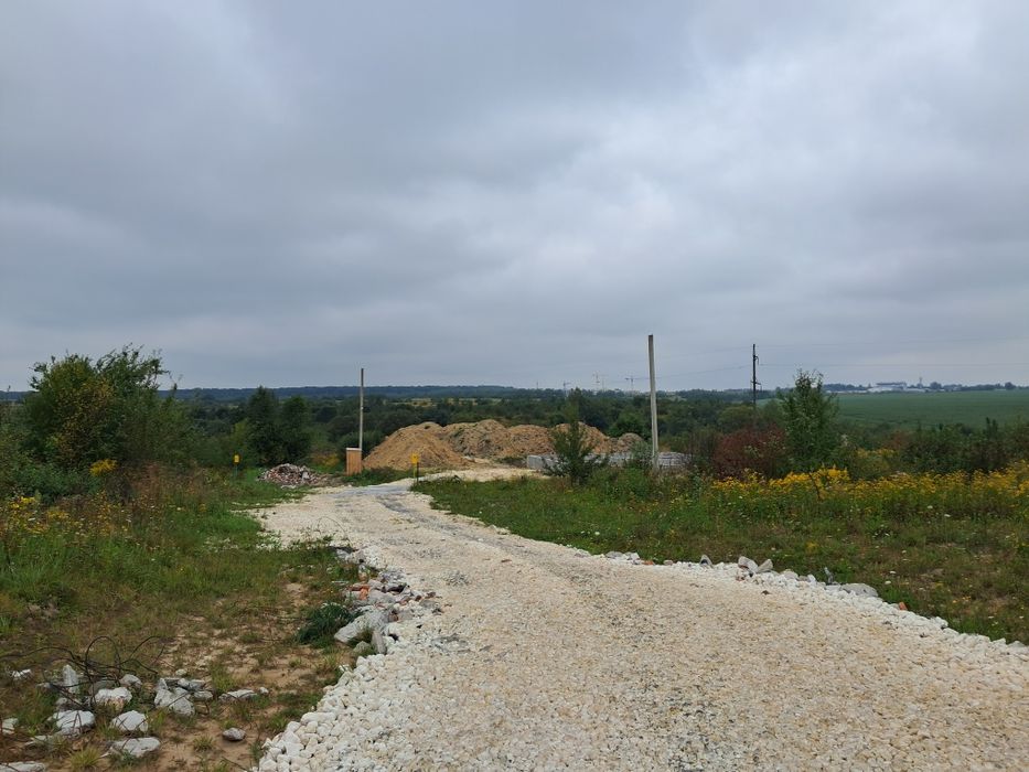 Продаж ділянки під забудову в Басівці