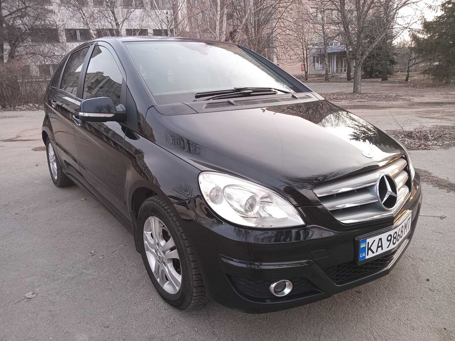 Mercedes b180 2011г. 2л.дизель Мерседес