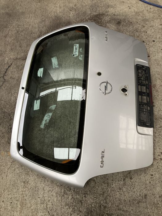 Opel Agila A - klapa bagażnika Z147