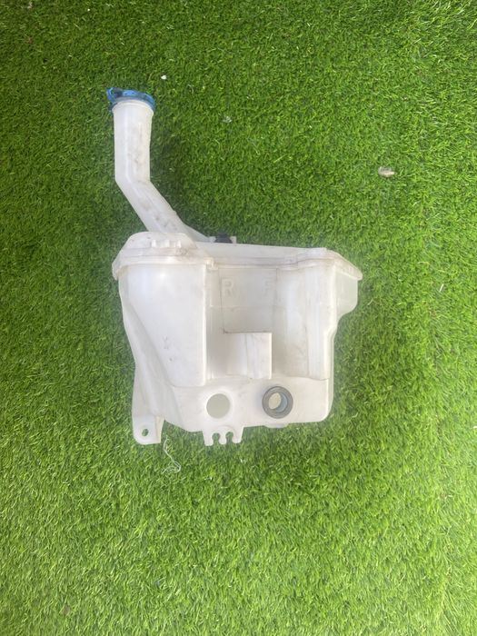 Reservatorio agua  limpa para brisas toyota yaris 2006