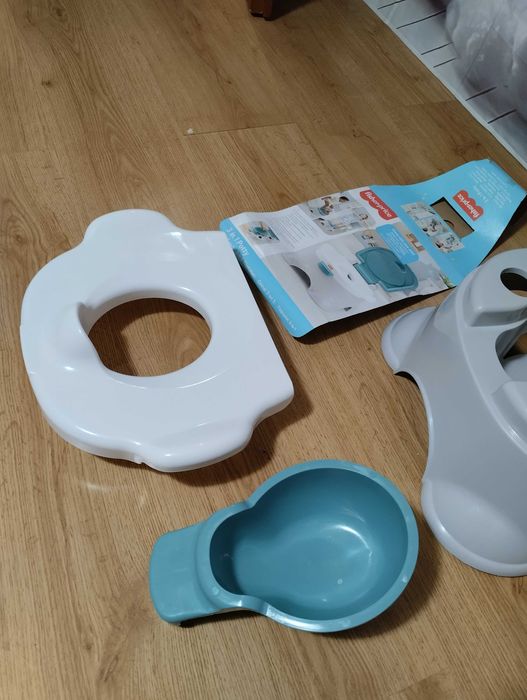 Nocnik i podnóżek do nauki korzystania z toalety Fisher Price