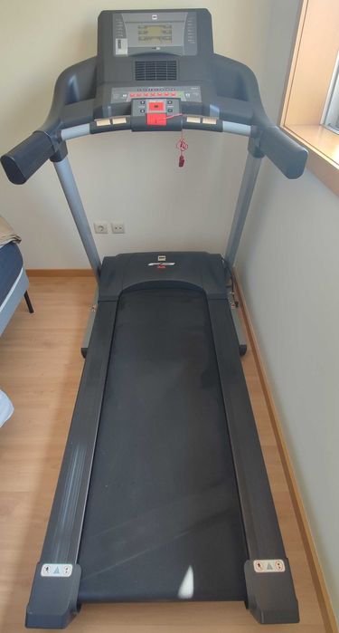 BH F3 Dual gym G6424 Treadmill Like New (Braga)64585473399682124