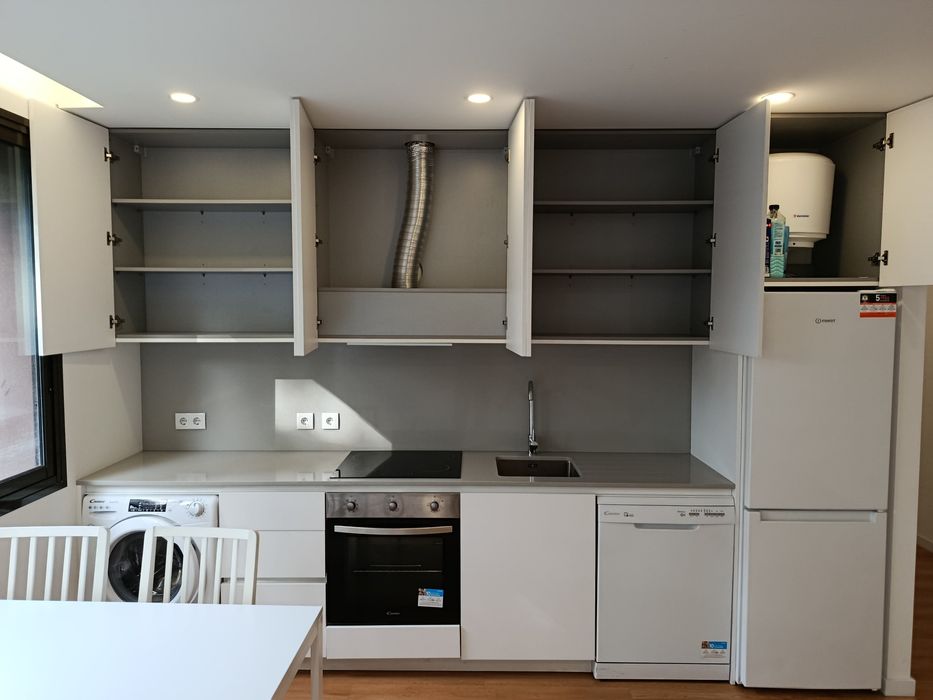 T1 com avançado relvado Palheiros 7 min Universidade/Castelo